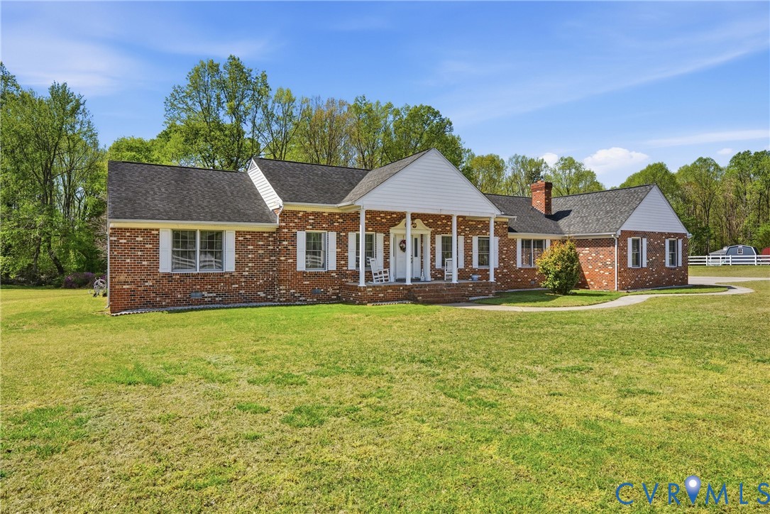 6411 Pine Slash Road Mechanicsville, VA 23116 - Photo 2 of 54