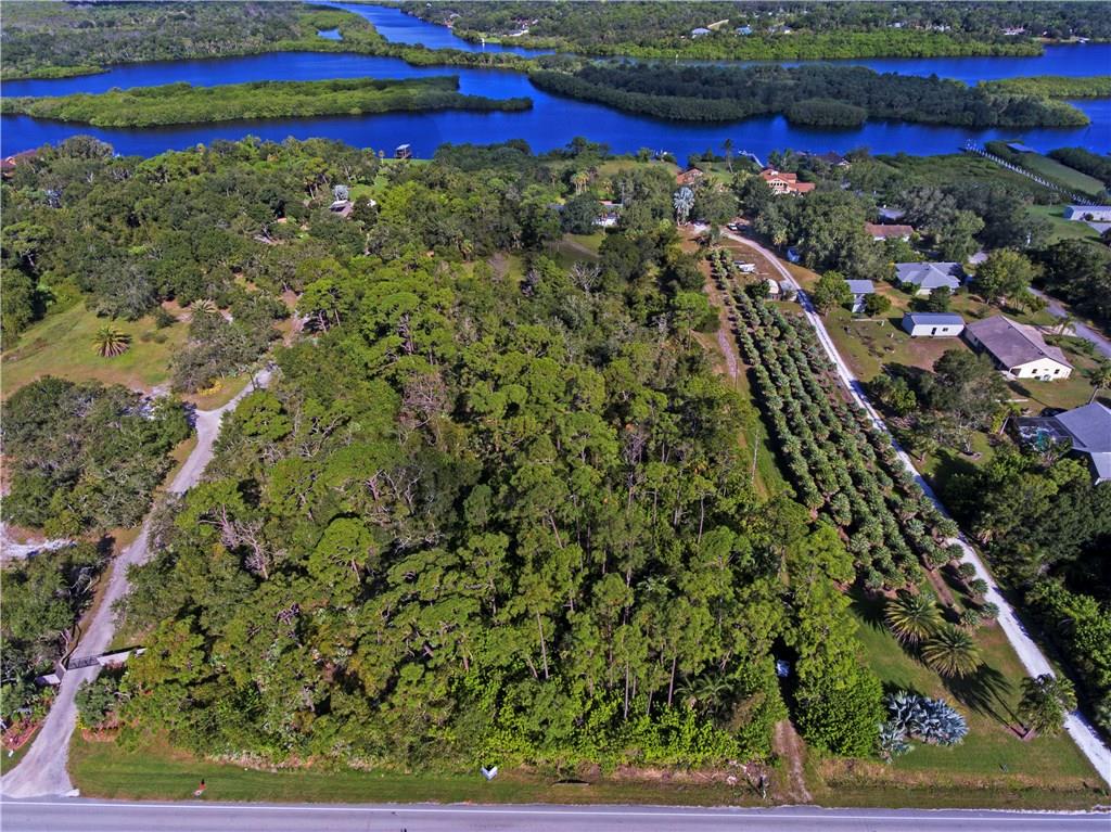 12521 Roseland Road Sebastian, FL 32958 - Photo 14 of 25 Gallery Image 14