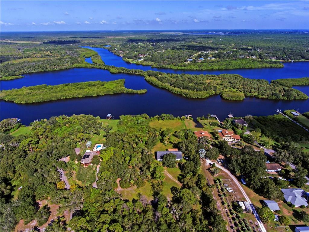 12521 Roseland Road Sebastian, FL 32958 - Photo 16 of 25 Gallery Image 16