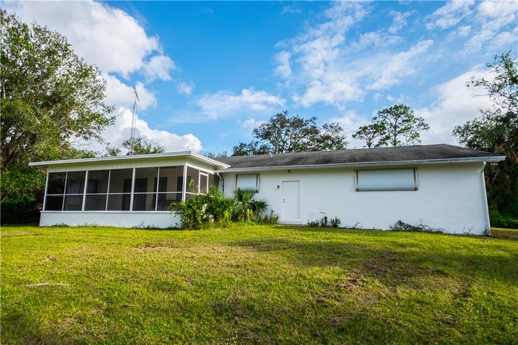 12521 Roseland Road Sebastian, FL 32958 - Photo 9 of 25 Gallery Image 9