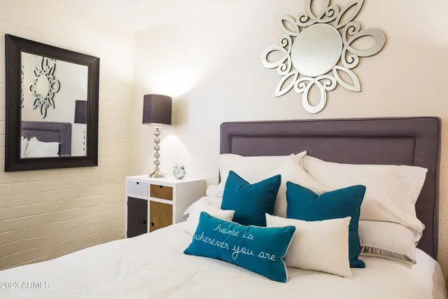 $1,230 | 5900 East Thomas Road, Unit 1, Scottsdale, AZ 85251