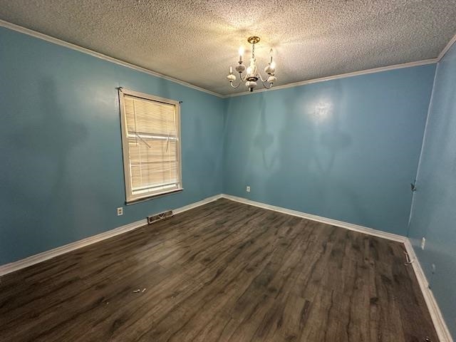 70 South Riverside Drive Savannah, TN 38372 - Photo 10 of 40 wooden floor in an empty room with a window