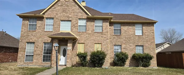 $2,300 | 7213 Montego Drive, Rowlett, TX 75089