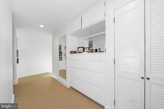 $10,000,000 | 3930 Thompsons Bridge Road, Wilmington, DE 19807