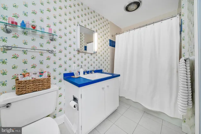 $10,000,000 | 3930 Thompsons Bridge Road, Wilmington, DE 19807