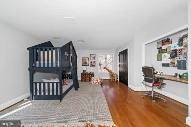 $10,000,000 | 3930 Thompsons Bridge Road, Wilmington, DE 19807