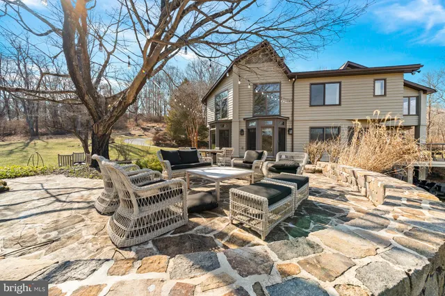 $10,000,000 | 3930 Thompsons Bridge Road, Wilmington, DE 19807