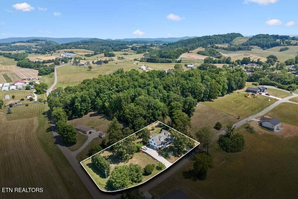 133 Rolling Hills Rutledge, TN 37861 - Photo 6 of 40 Beautiful 1 Acre Country Setting
