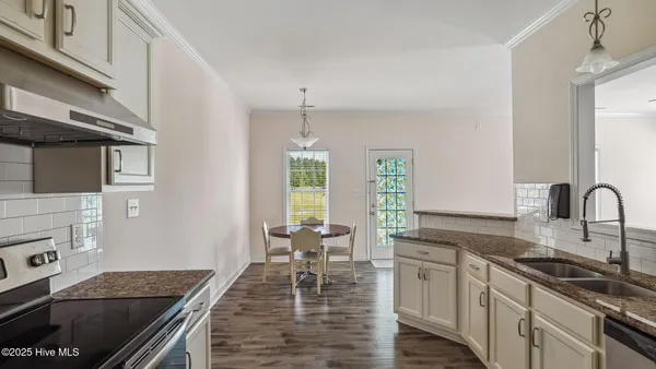 $535,000 | 725 West Baltimore Avenue, Pinebluff, NC 28373