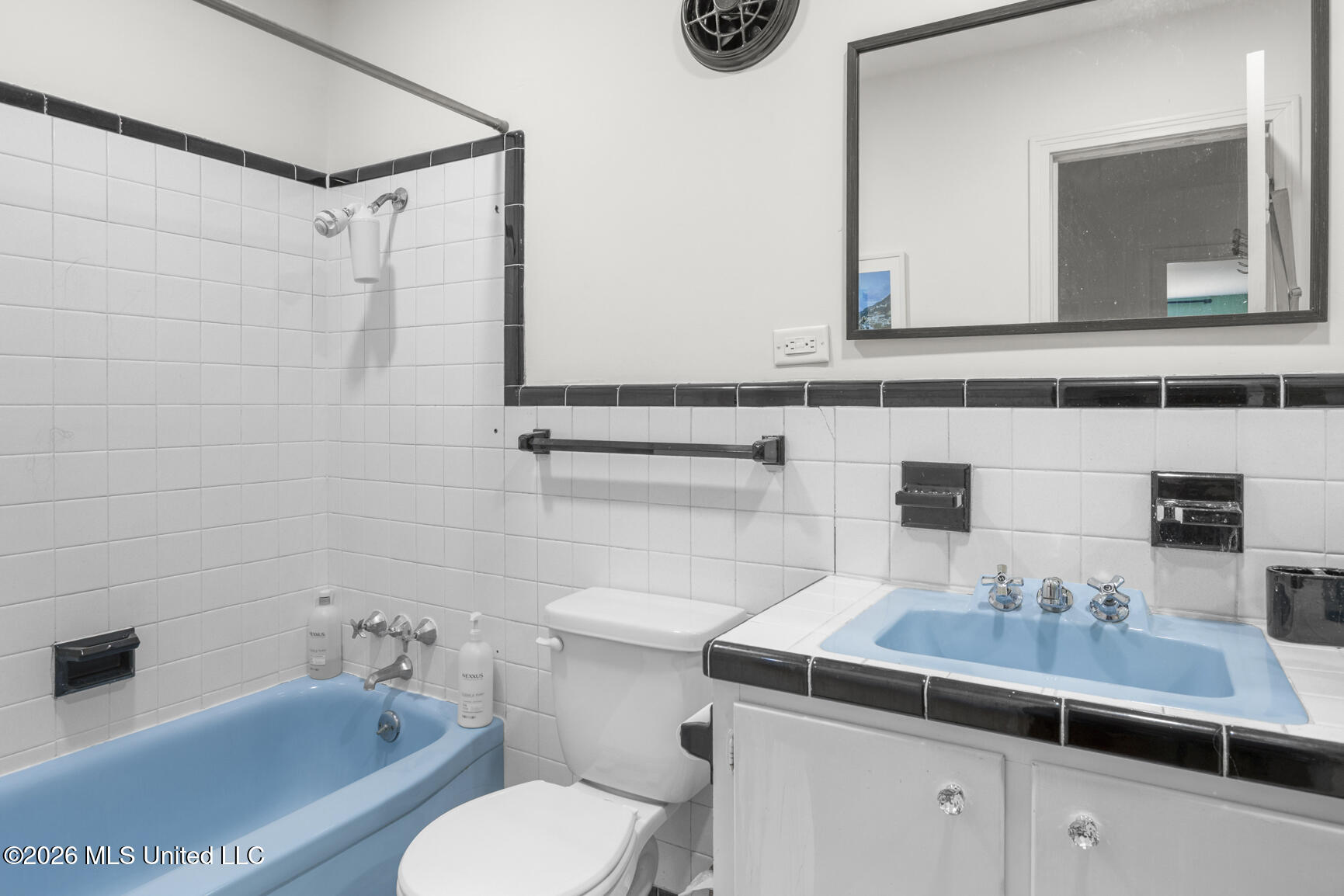 2017 Southwood Road Jackson, MS 39211 - Photo 16 of 28 2017 Southwood3-16