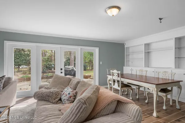 $325,000 | 2017 Southwood Road, Jackson, MS 39211