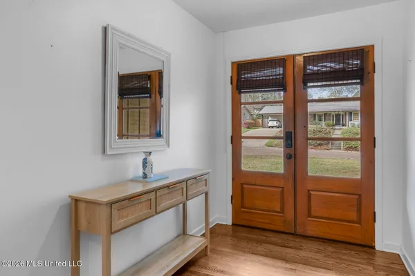 $325,000 | 2017 Southwood Road, Jackson, MS 39211