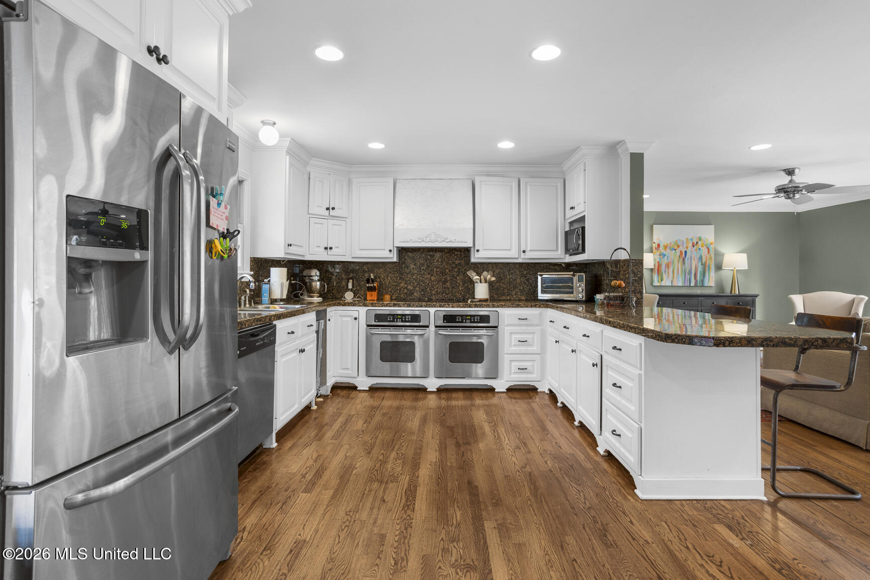 2017 Southwood Road Jackson, MS 39211 - Photo 8 of 28 2017 Southwood3-8