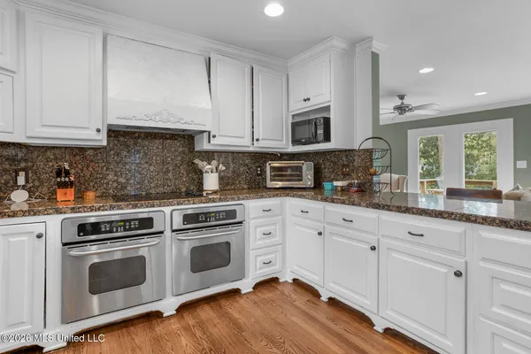 $325,000 | 2017 Southwood Road, Jackson, MS 39211