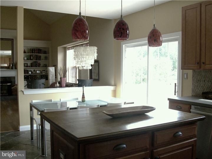 Breakfast Room