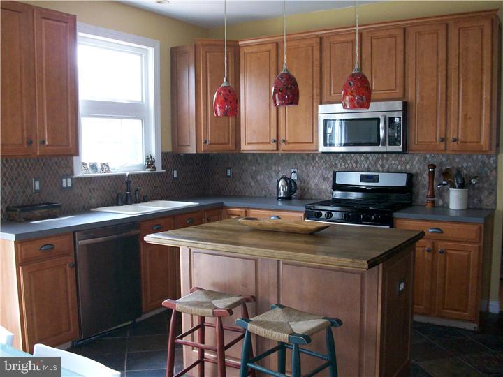 19 Riding Run Drive Marlton, NJ 08053 - Photo 8 of 20 Kitchen