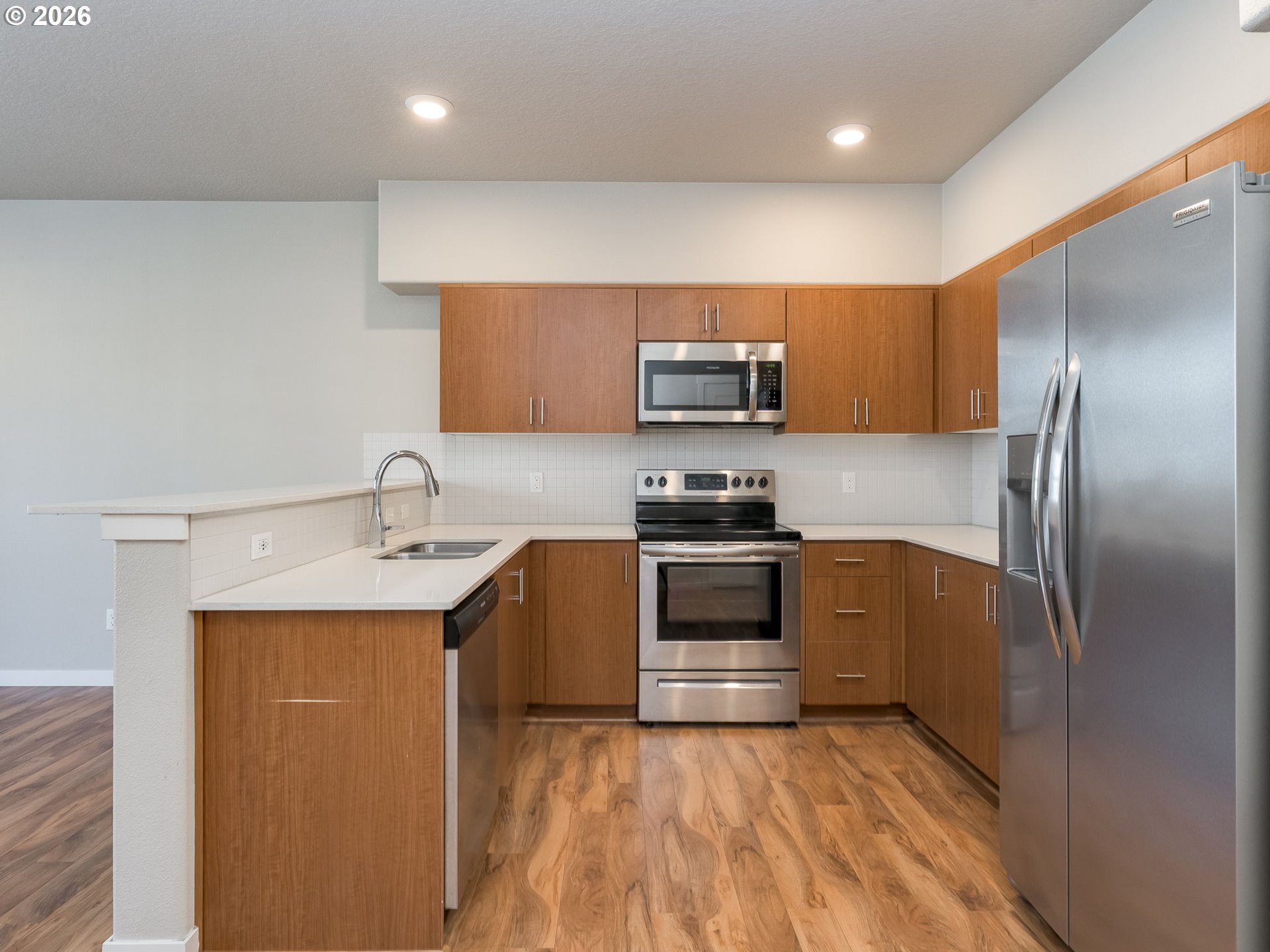 17137 Southwest Appledale Road, Unit 206 Beaverton, OR 97007 - Photo 3 of 29