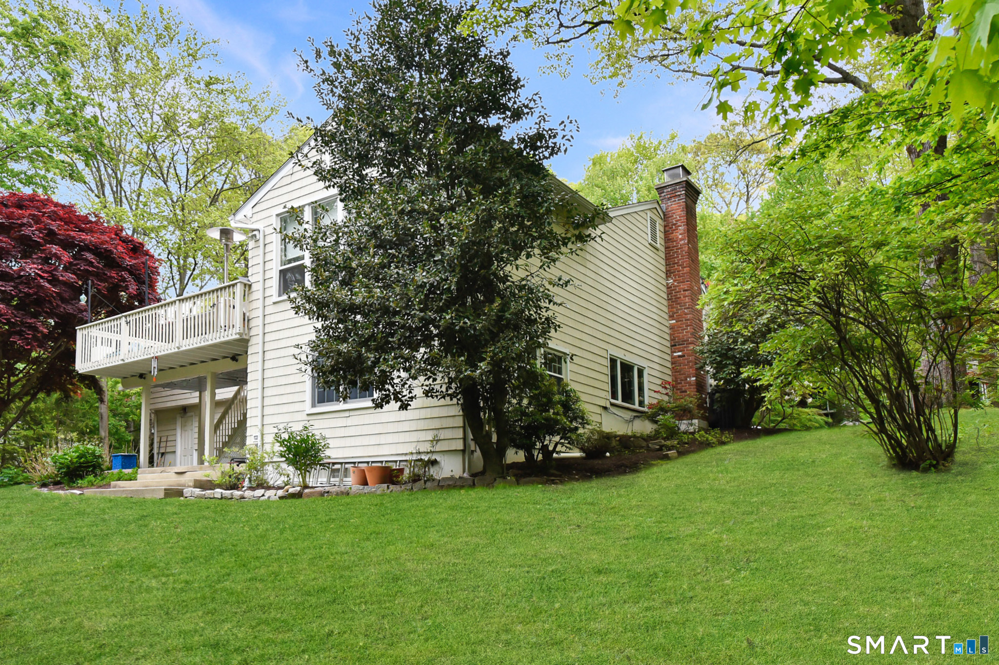 17 Grey Hollow Road Norwalk, CT 06850 - Photo 36 of 39