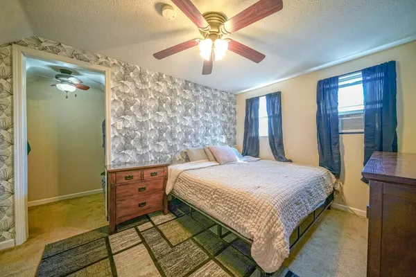 $159,900 | 334 North 14th Street, Rochelle, IL 61068