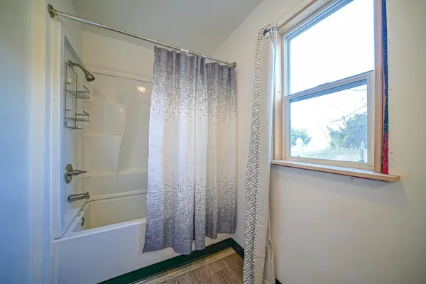 $159,900 | 334 North 14th Street, Rochelle, IL 61068
