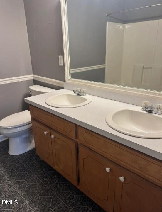 175 Ann Drive Timberlake, NC 27583 - Photo 14 of 25 Owners bath