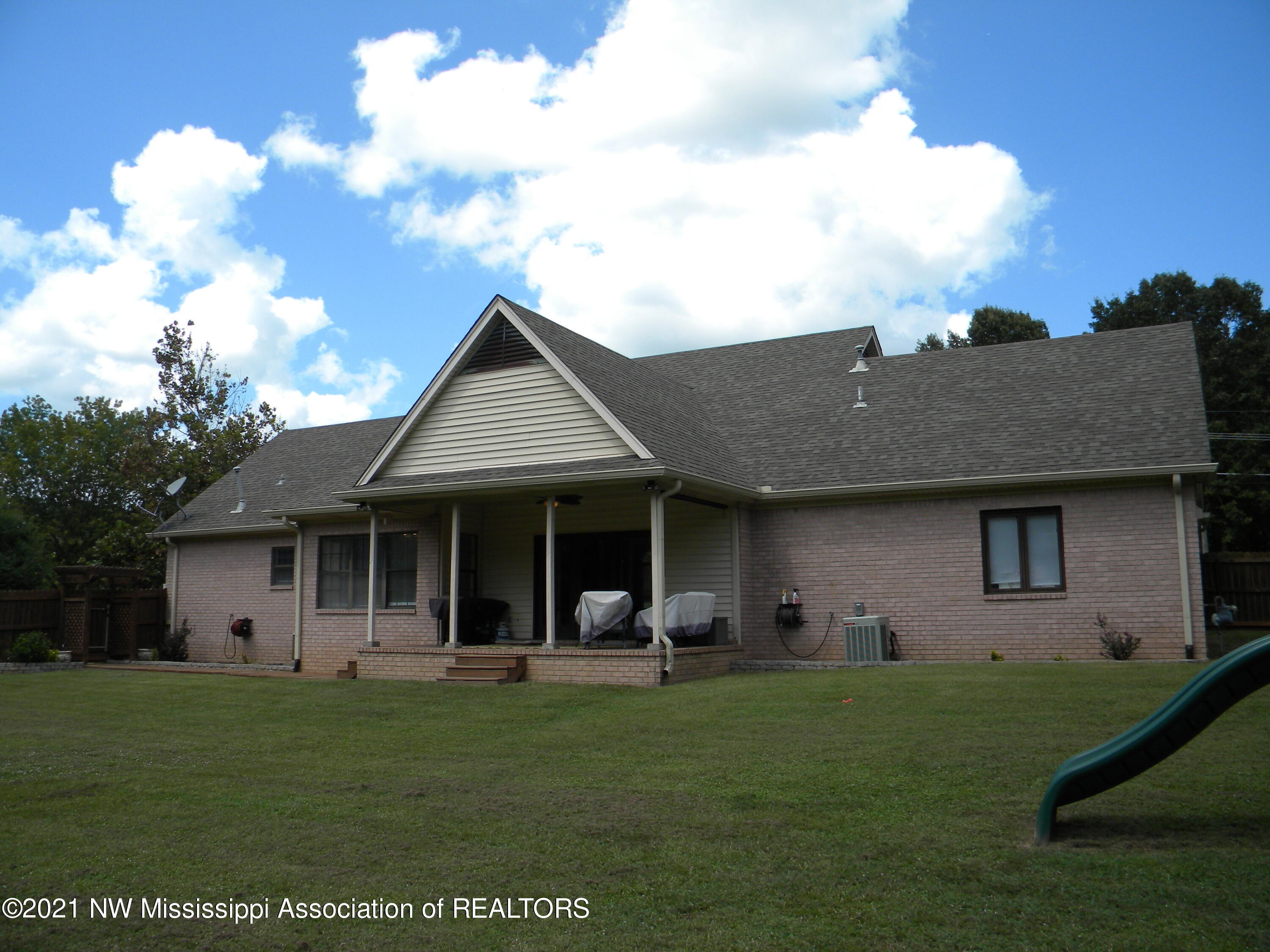 2191 Church Road Horn Lake, MS 38637 - Photo 51 of 62 DSCN1330