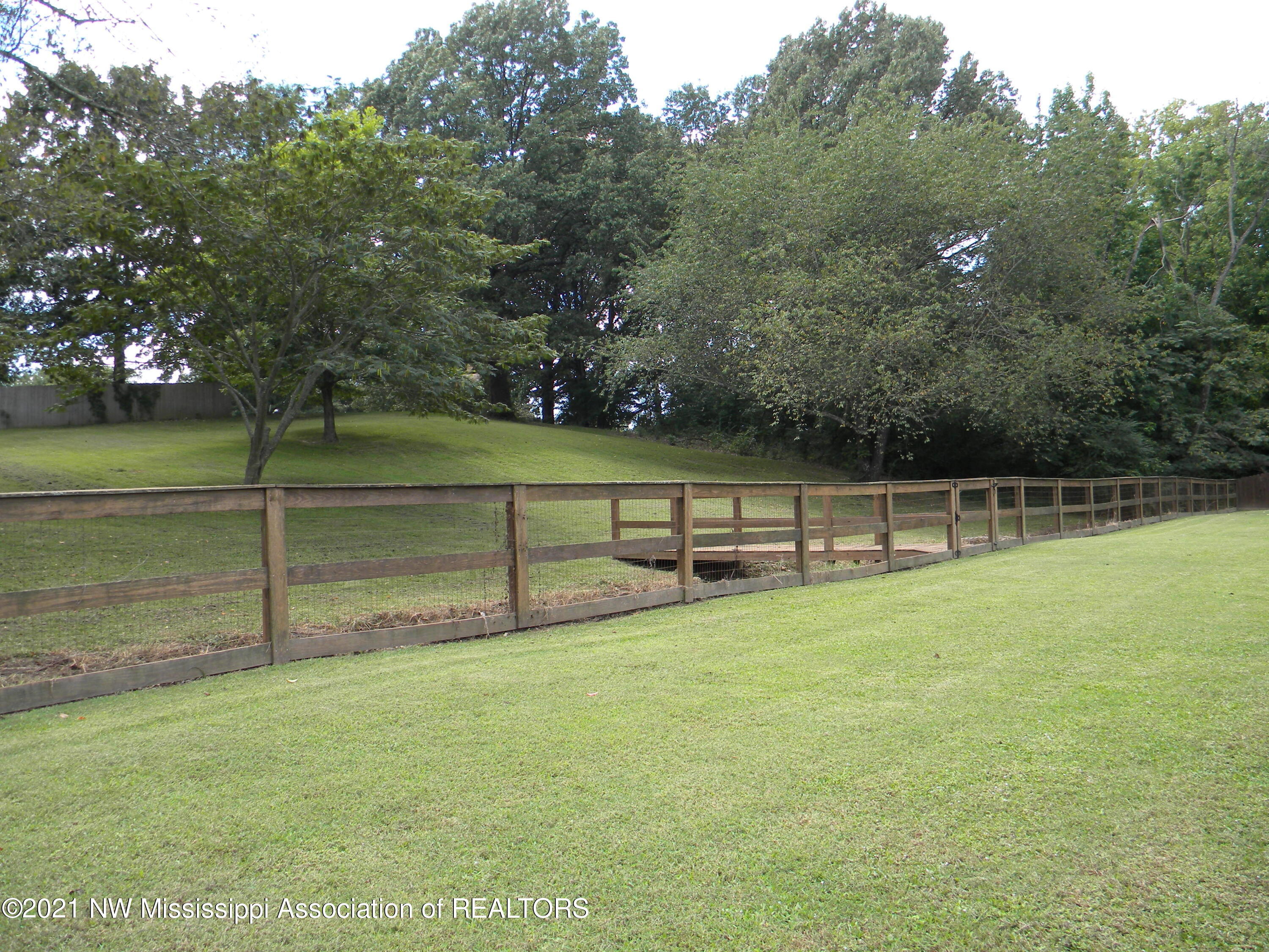 2191 Church Road Horn Lake, MS 38637 - Photo 53 of 62 DSCN1332