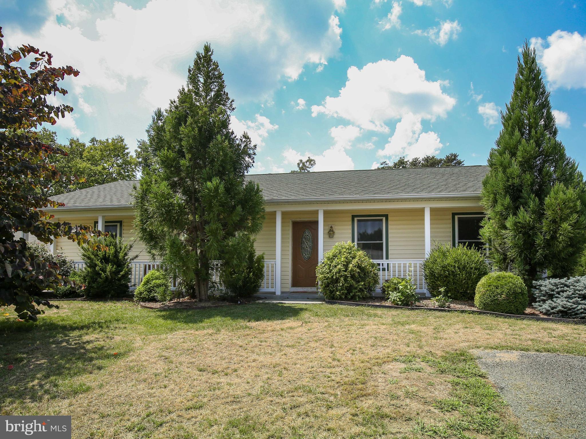 202 Woodrow Road Winchester, VA 22602 - Photo 2 of 33 Three bedroom, two bath home w/ architectural roof