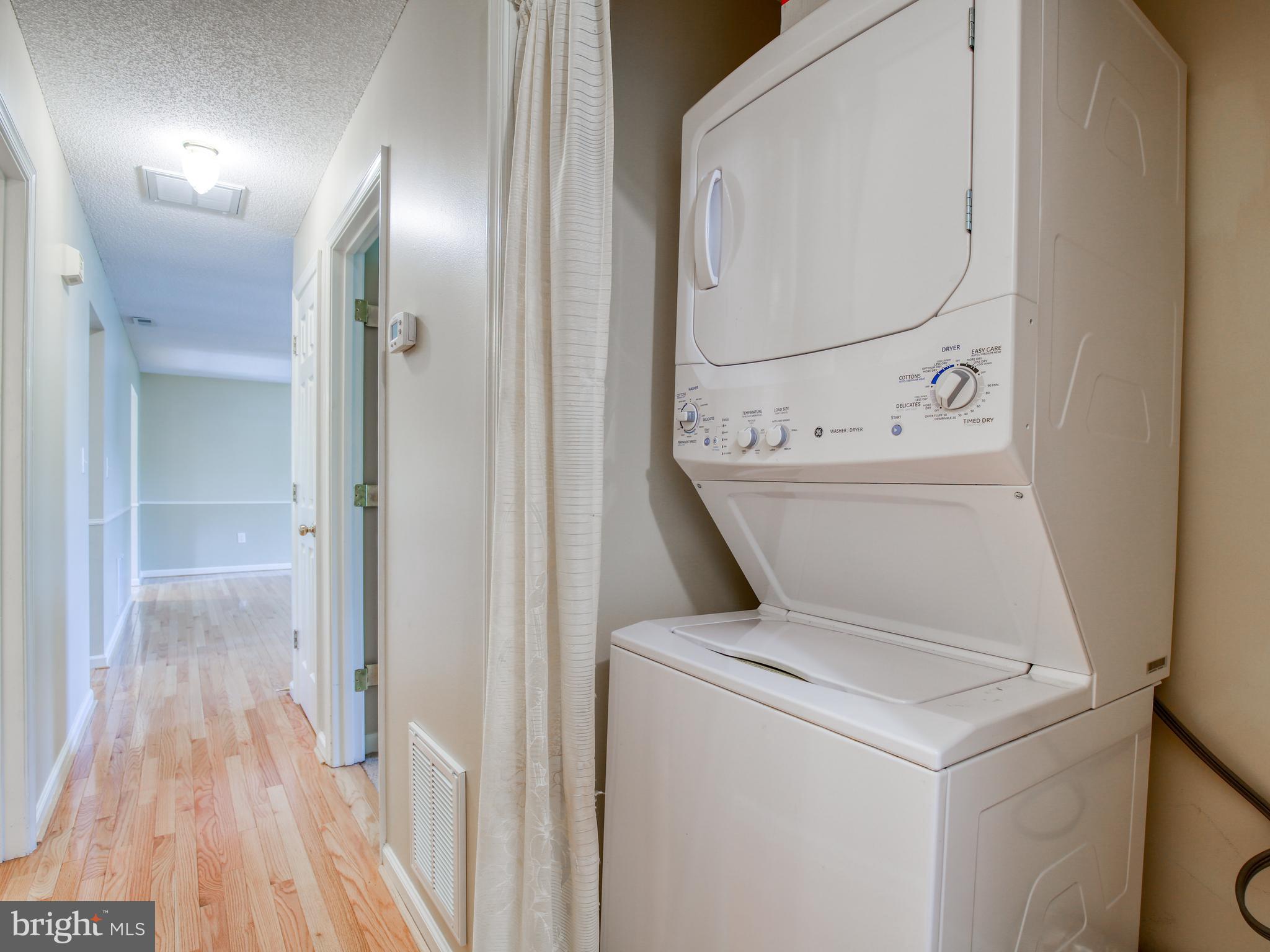 202 Woodrow Road Winchester, VA 22602 - Photo 28 of 33 Hallway / Laundry