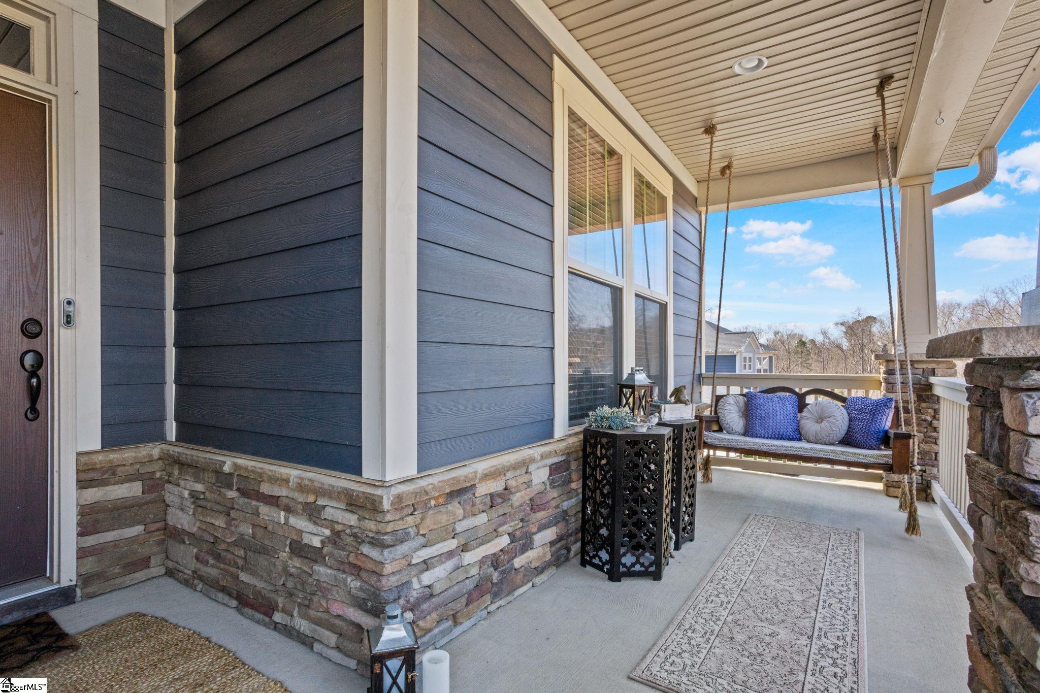 137 Rosecrest Lane Simpsonville, SC 29680 - Photo 3 of 27