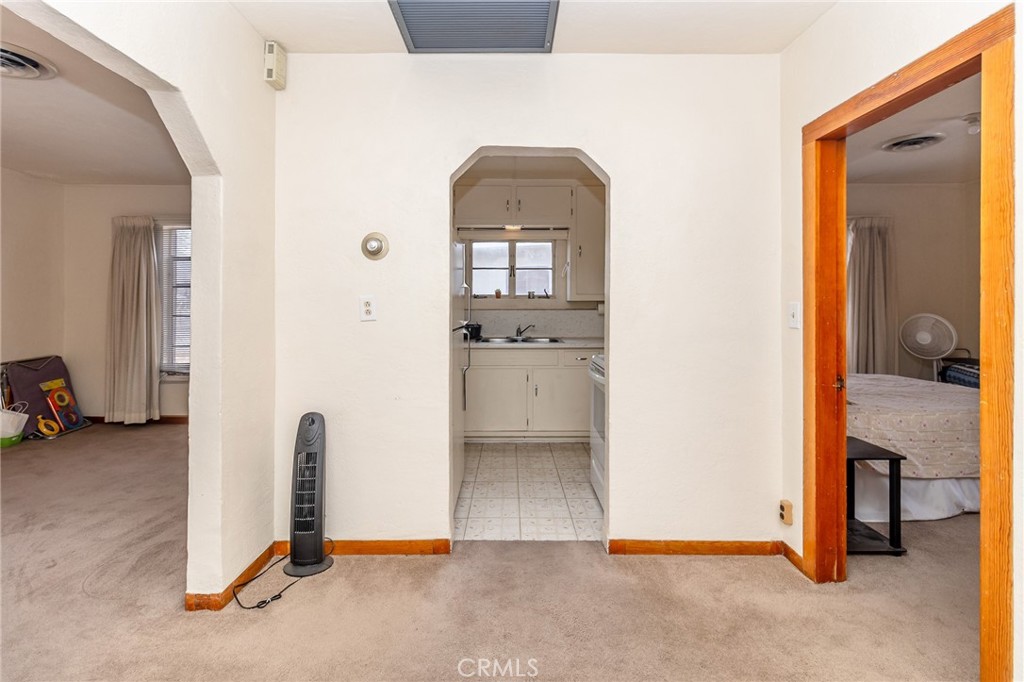 630 Acoma Street Needles, CA 92363 - Photo 38 of 60 Hall