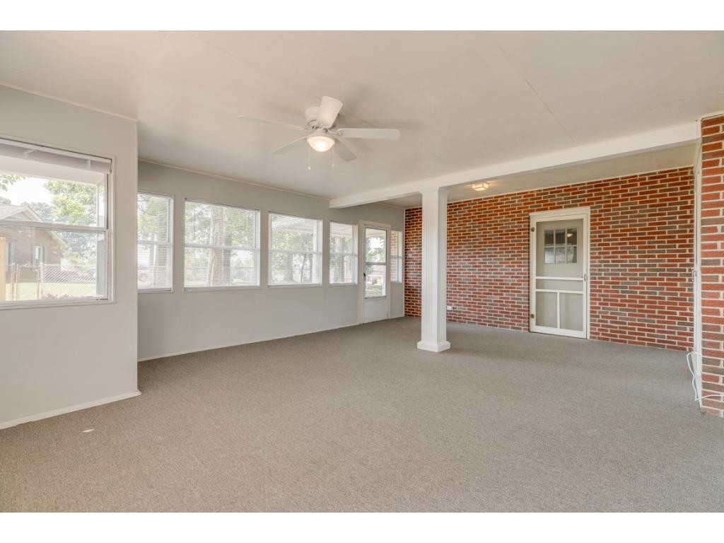 1905 Idle Hour Road Kingsport, TN 37660 - Photo 18 of 24 Photo 20