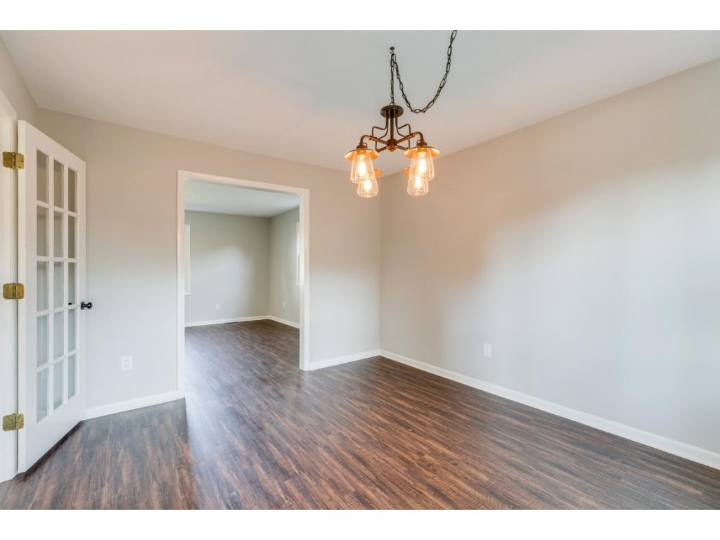 1905 Idle Hour Road Kingsport, TN 37660 - Photo 9 of 24 Photo 10