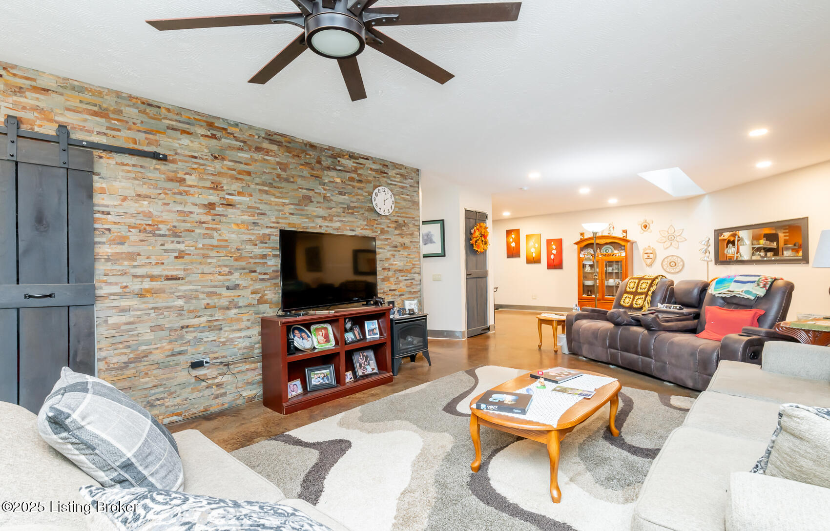971 Constantine Road Cecilia, KY 42724 - Photo 8 of 71 CNR-141