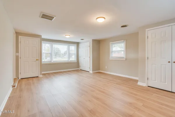 $2,000 | Undisclosed Address, Johnson City, TN 37604