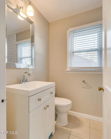 $2,000 | Undisclosed Address, Johnson City, TN 37604