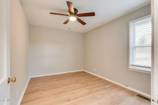 $2,000 | Undisclosed Address, Johnson City, TN 37604