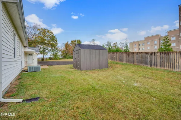 $2,000 | Undisclosed Address, Johnson City, TN 37604