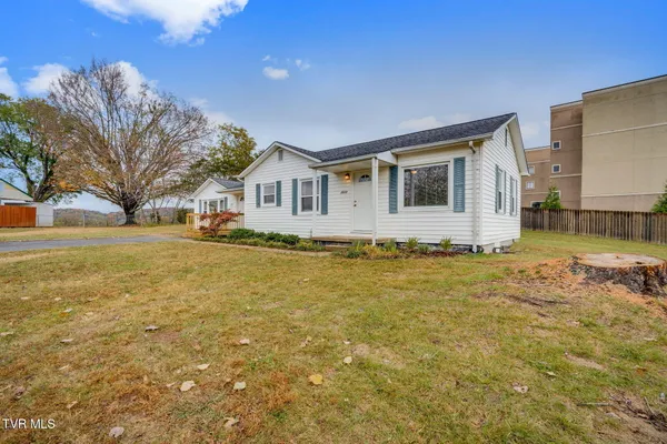 $2,000 | Undisclosed Address, Johnson City, TN 37604