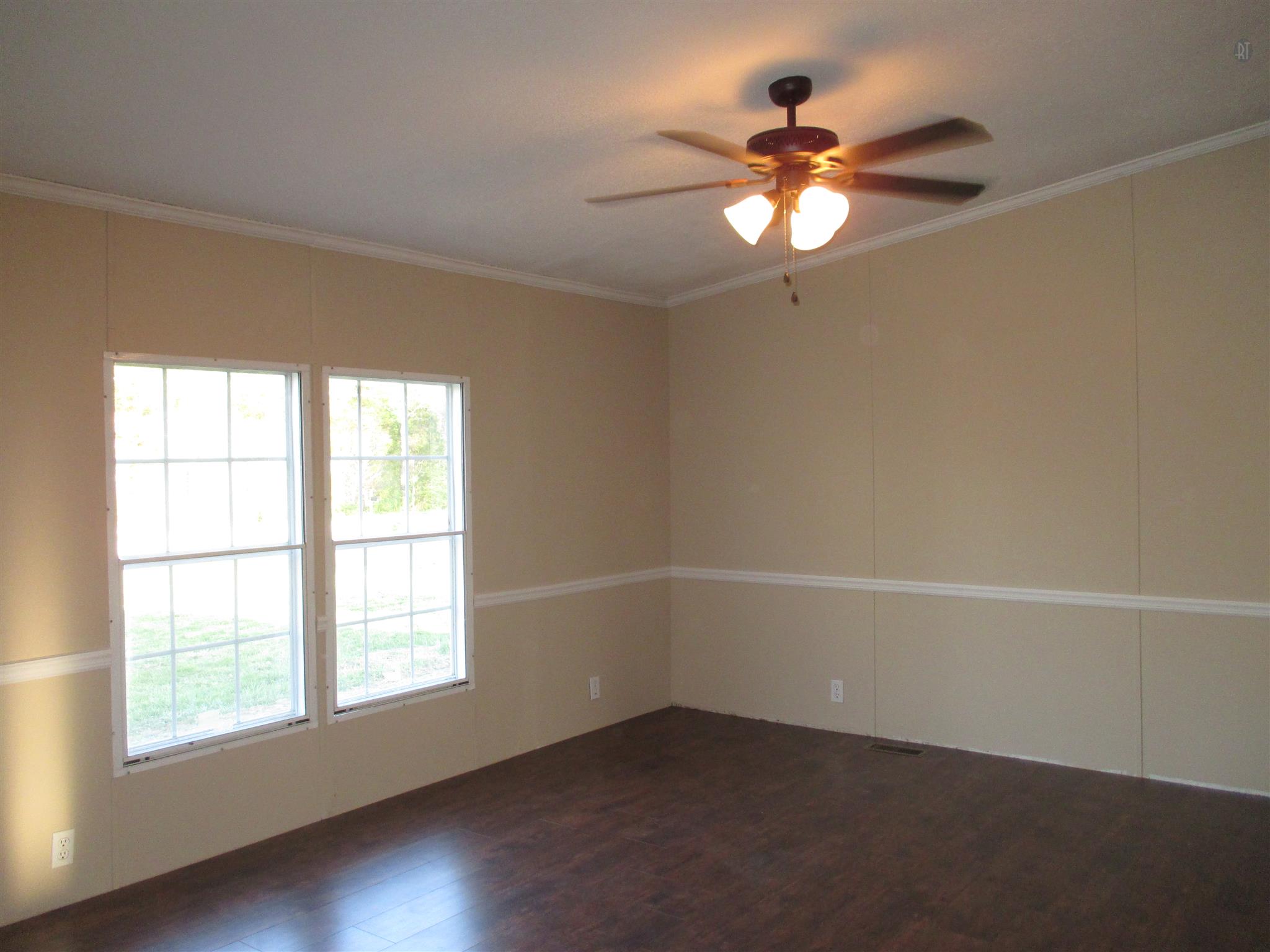 561 Poplar Ridge Road Chapmansboro, TN 37035 - Photo 3 of 13 Gallery Image 3