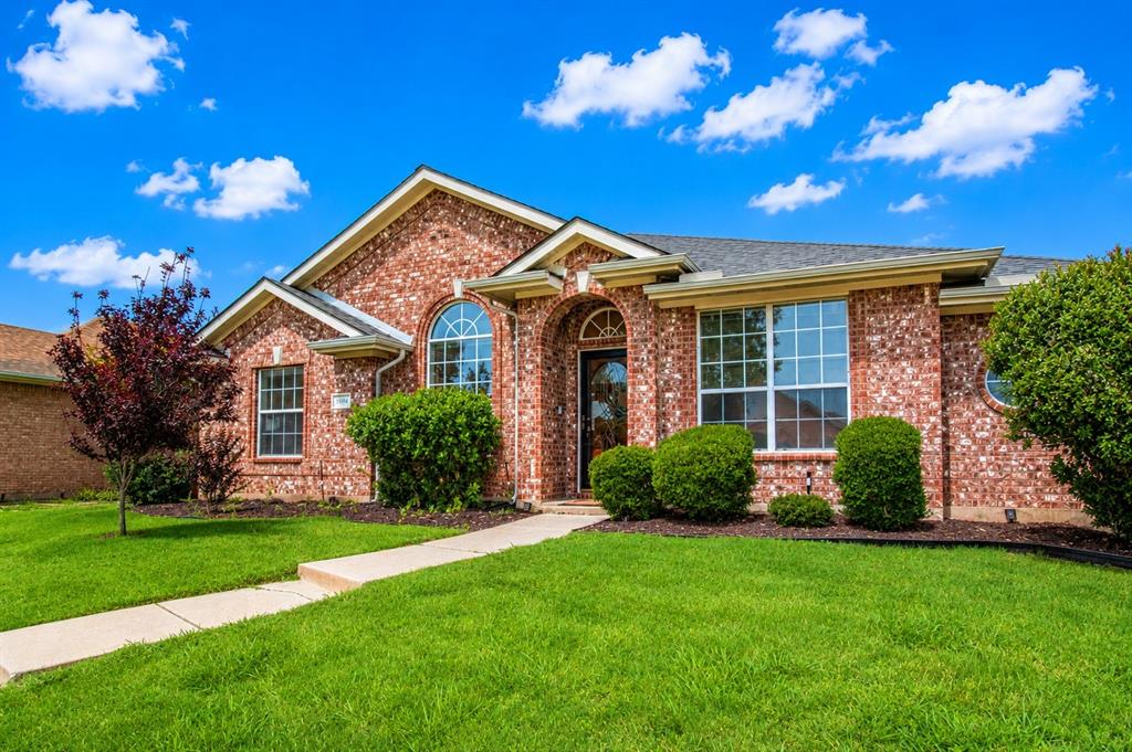 1504 Pecan Court Allen, TX 75002 - Photo 4 of 30