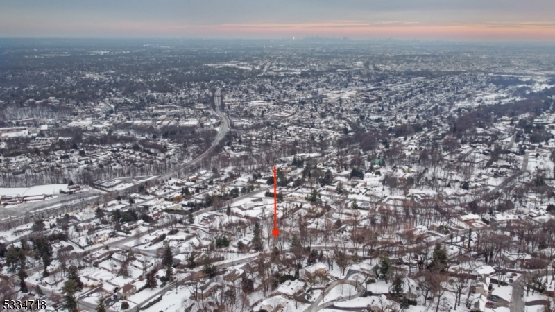 113 Highview Terrace Hawthorne, NJ 07506 - Photo 2 of 12