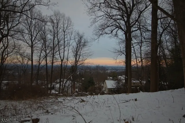 $295,000 | 113 Highview Terrace, Hawthorne, NJ 07506