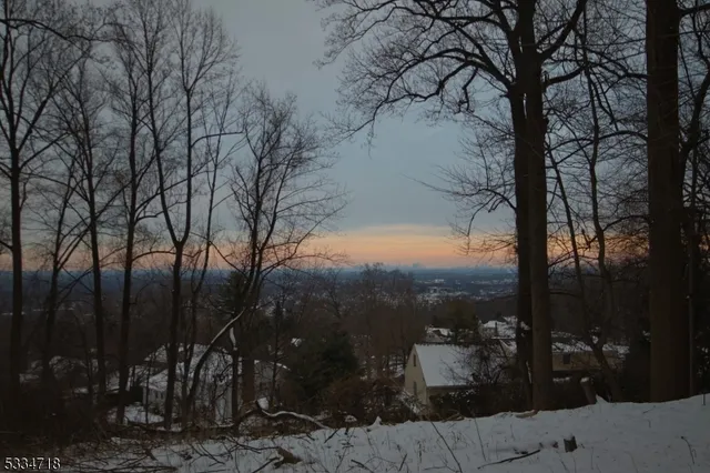 $295,000 | 113 Highview Terrace, Hawthorne, NJ 07506