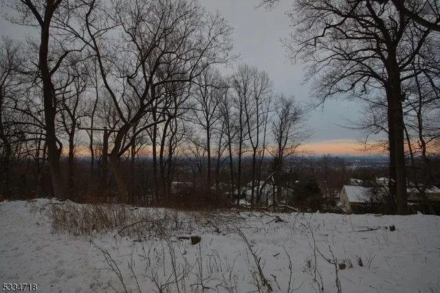 $295,000 | 113 Highview Terrace, Hawthorne, NJ 07506