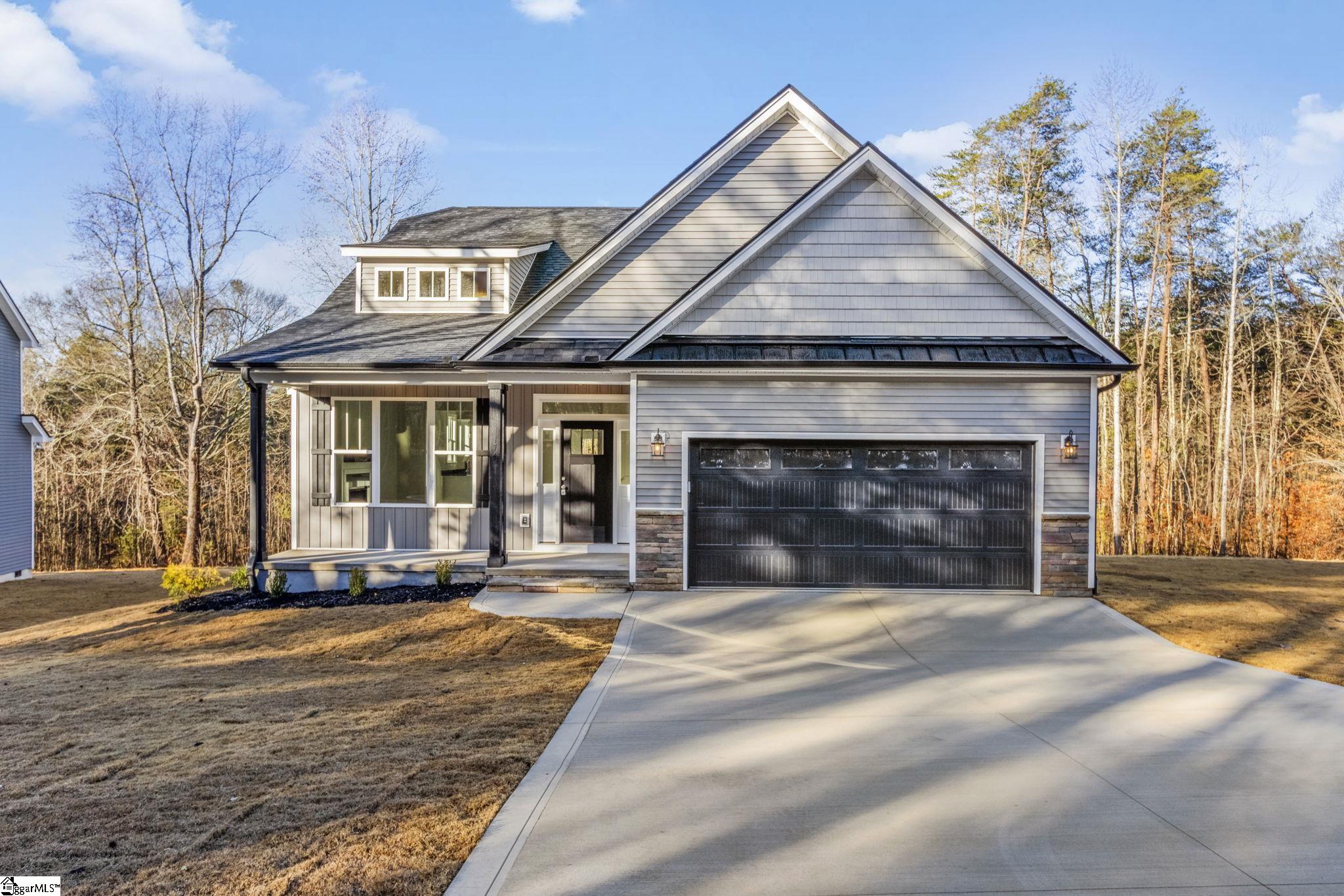 174 Bramlett Road Taylors, SC 29687 - Photo 1 of 32