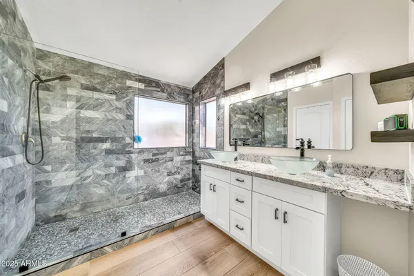 $575,000 | 18644 North 21st Street, Phoenix, AZ 85024