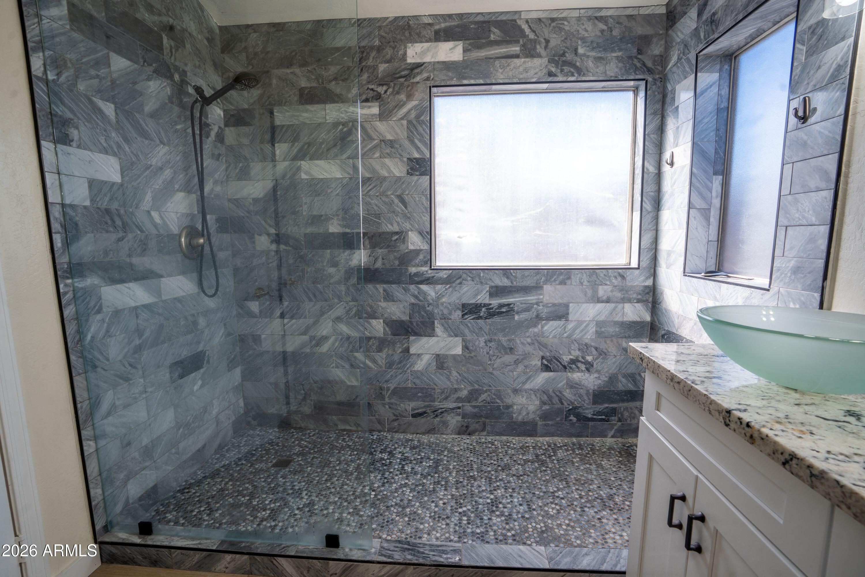 18644 North 21st Street Phoenix, AZ 85024 - Photo 15 of 33 beautiful master shower