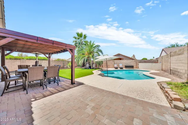 $620,000 | 18644 North 21st Street, Phoenix, AZ 85024