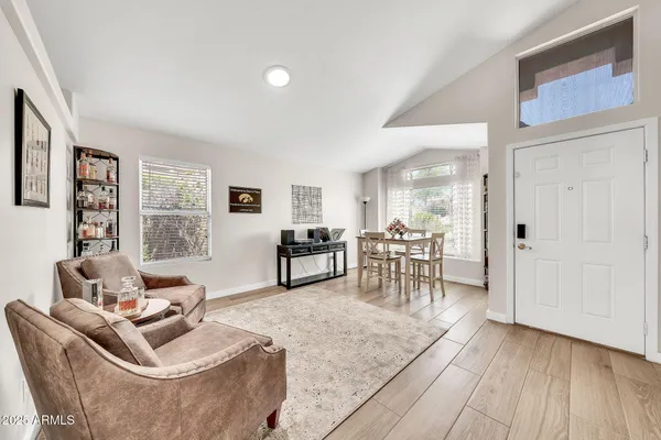 $575,000 | 18644 North 21st Street, Phoenix, AZ 85024